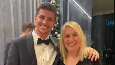 Is Robbie Cummins Married